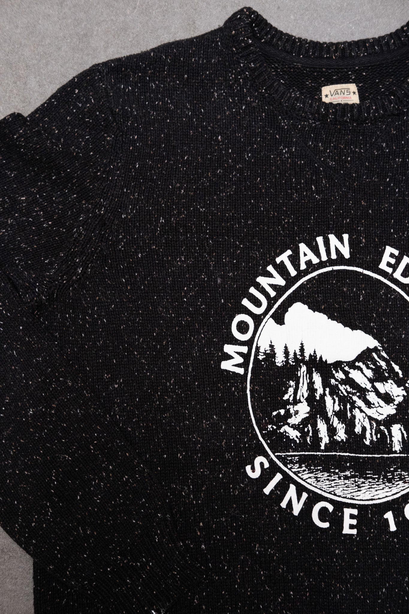 VINTAGE VANS KNIT SWEATER