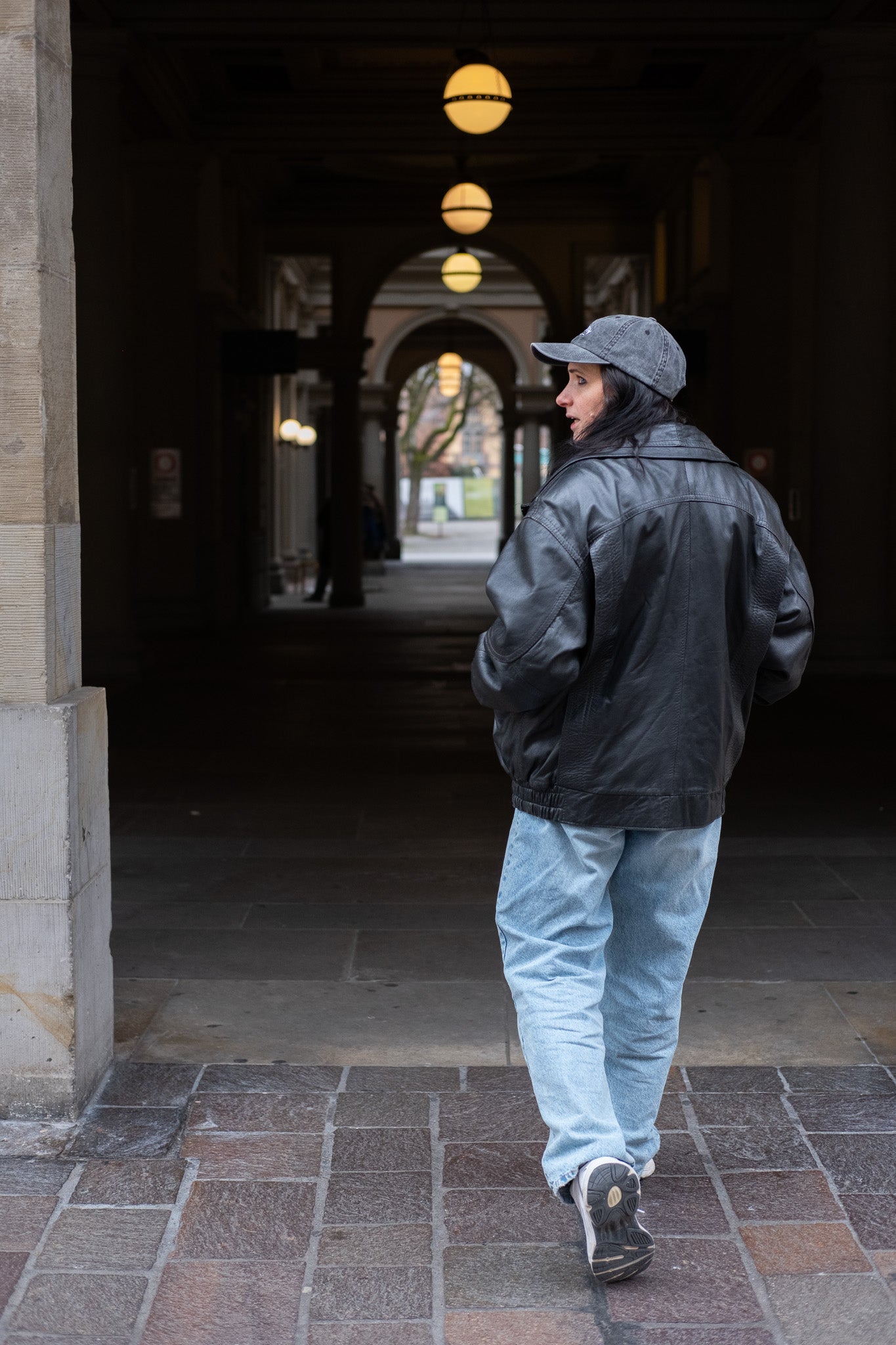 VINTAGE LEATHER JACKET